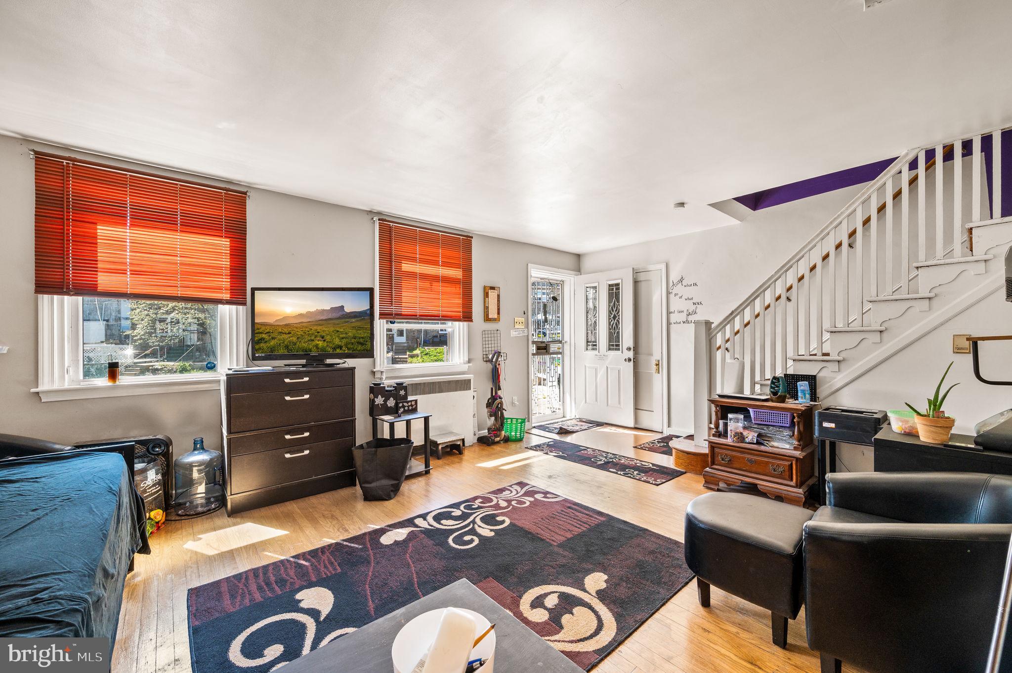 337 Maypole Road Upper Darby, PA 19082 - Photo 2 of 16