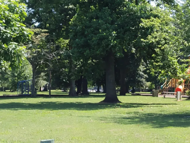 $95,000 | 823 East Chandler Avenue, Evansville, IN 47713