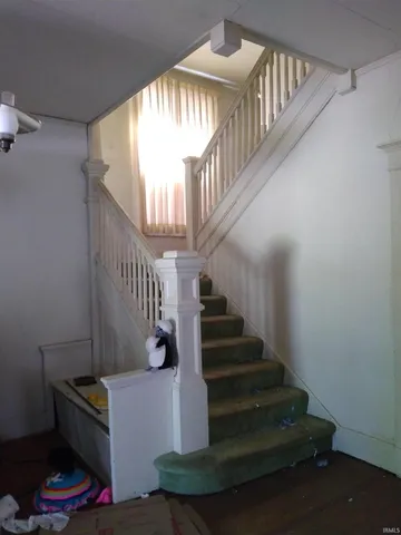 $95,000 | 823 East Chandler Avenue, Evansville, IN 47713