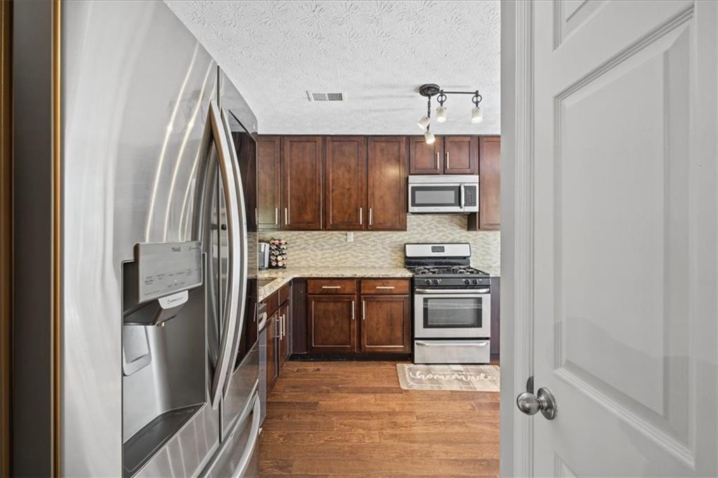 2901 Lenox Road Northeast, Unit 603 Atlanta, GA 30324 - Photo 11 of 38 Gallery Image 11