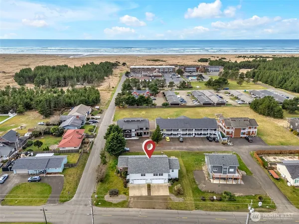 $649,999 | 1401 Ocean Beach Boulevard North, Unit A & B, Long Beach, WA 98631