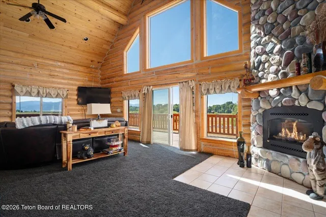 $1,495,000 | 1102-1108 Pine View Lane, Driggs, ID 83422