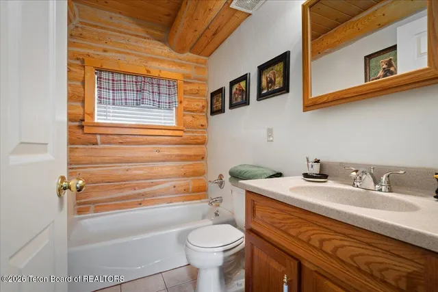 $1,495,000 | 1102-1108 Pine View Lane, Driggs, ID 83422