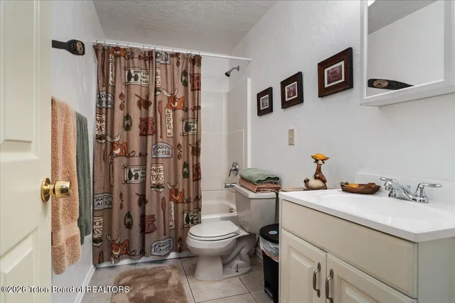 $1,495,000 | 1102-1108 Pine View Lane, Driggs, ID 83422