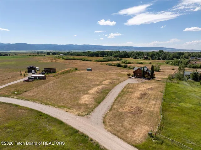 $1,495,000 | 1102-1108 Pine View Lane, Driggs, ID 83422