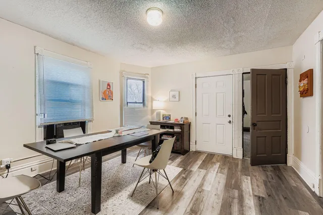 $274,900 | 849 6th Street East, St. Paul, MN 55106