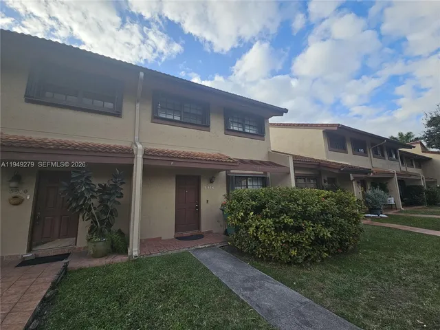 $2,700 | 5914 Southwest 133rd Place, Miami, FL 33183