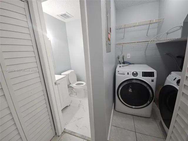 $2,700 | 5914 Southwest 133rd Place, Miami, FL 33183