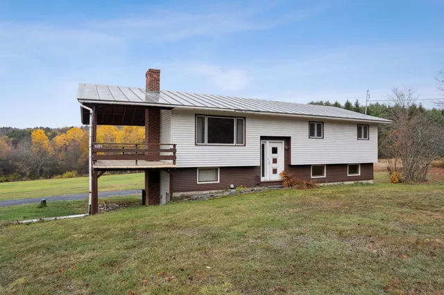 $375,000 | 1084 South Randolph Road, Randolph, VT 05061