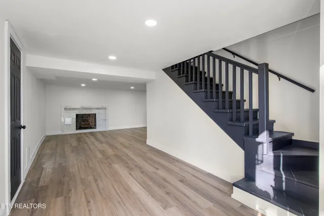 $358,500 | 704 West Emory Road, Powell, TN 37849