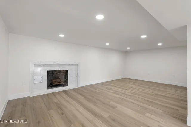 $358,500 | 704 West Emory Road, Powell, TN 37849