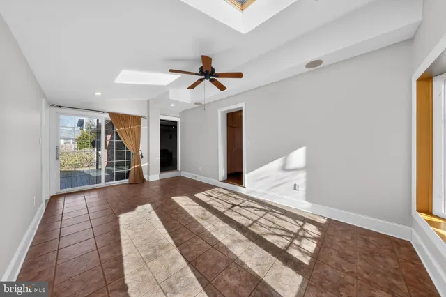 $725,000 | 1414 Jan Drive, Wilmington, DE 19803