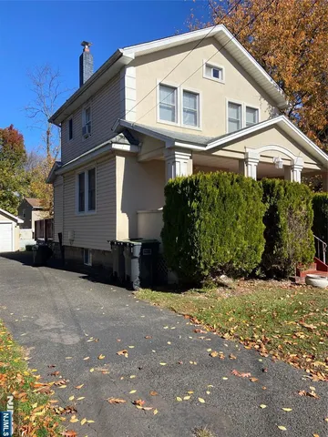$2,600 | 49 Carnation Street, Bergenfield, NJ 07621