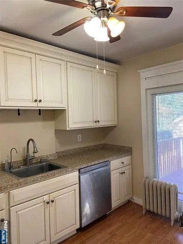 $2,600 | 49 Carnation Street, Bergenfield, NJ 07621