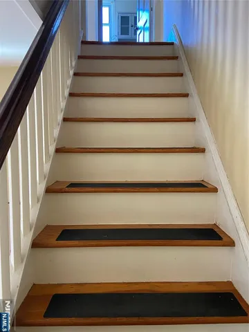 $2,600 | 49 Carnation Street, Bergenfield, NJ 07621