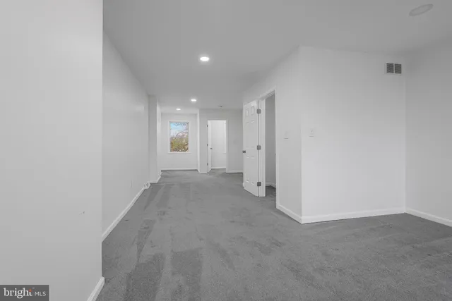 a view of empty room