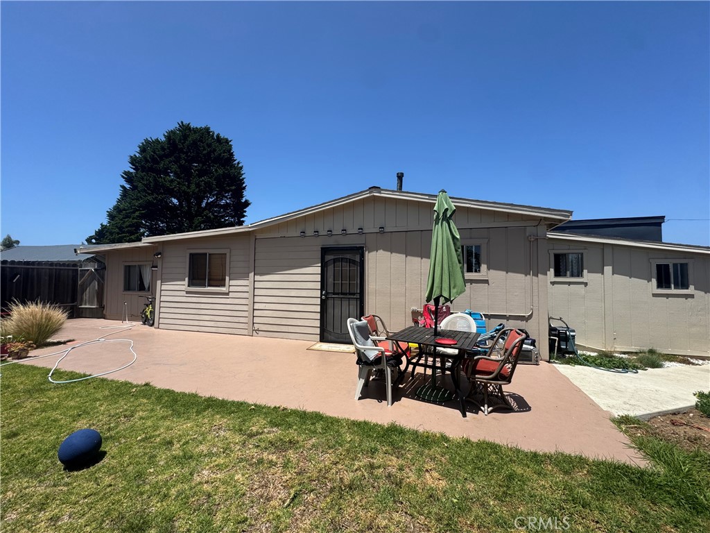 1499 Farroll Road Grover Beach, CA 93433 - Photo 12 of 25