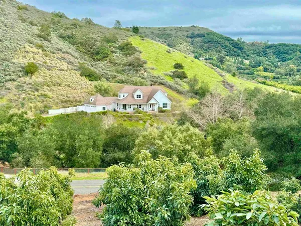 $1,395,000 | 45562 La Cruz Drive, Temecula, CA 92590