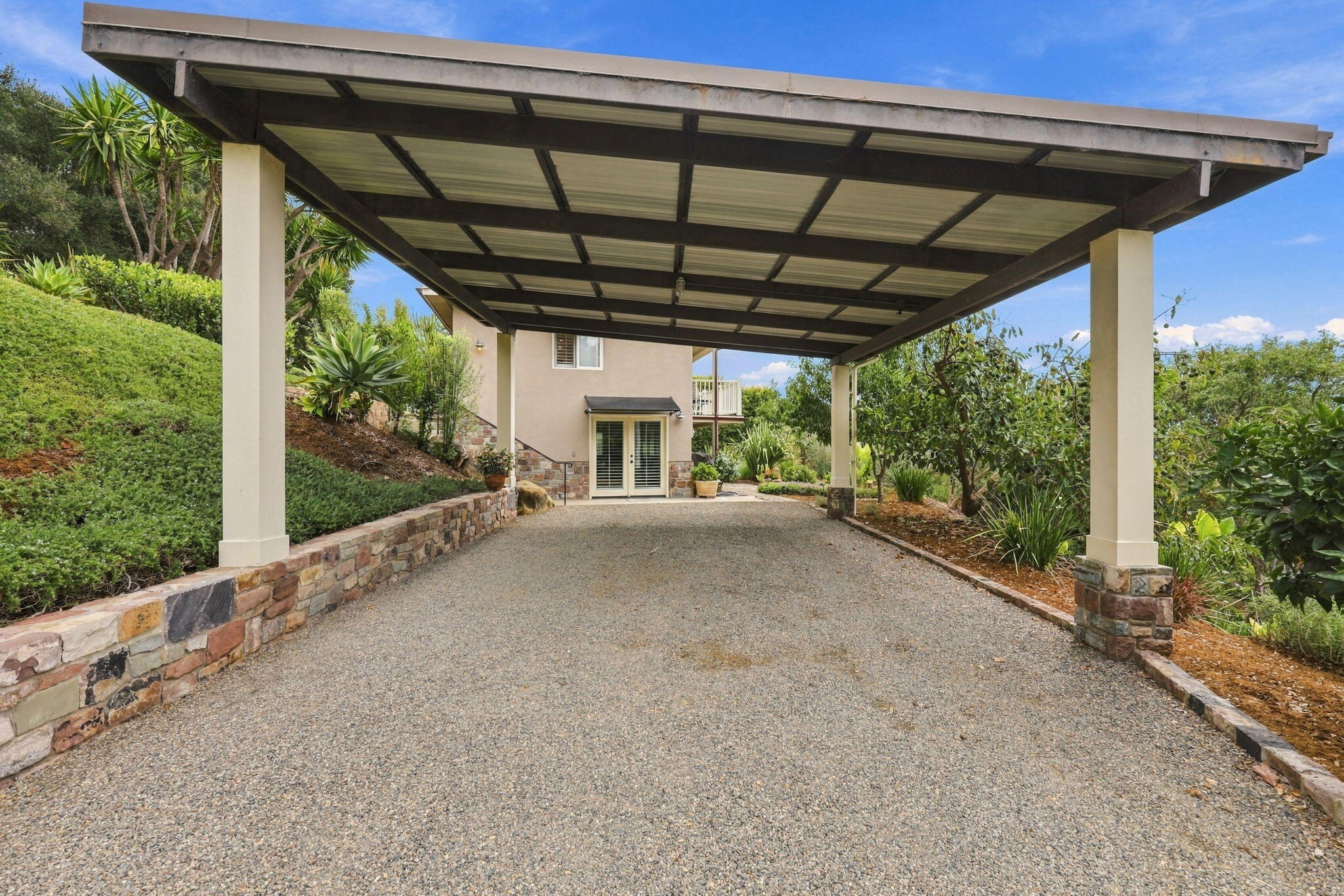 2870 Torito Road Santa Barbara, CA 93108 - Photo 6 of 36 Carport