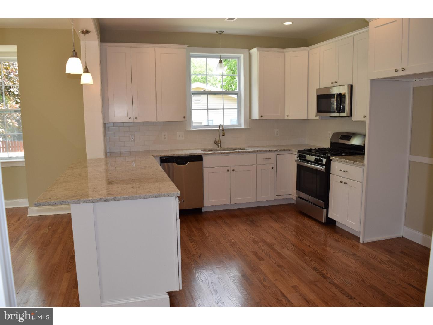 1642 Alba Road Willow Grove, PA 19090 - Photo 4 of 21 Gallery Image 4