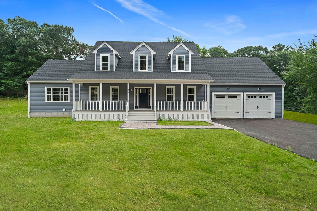 348 Center Street Hanover, MA 02339 - Photo 1 of 23 Gallery Image 1