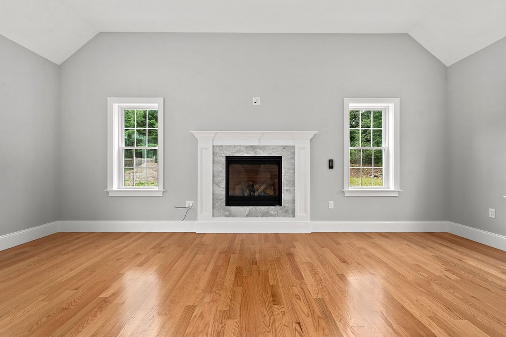 348 Center Street Hanover, MA 02339 - Photo 14 of 23 Gallery Image 14