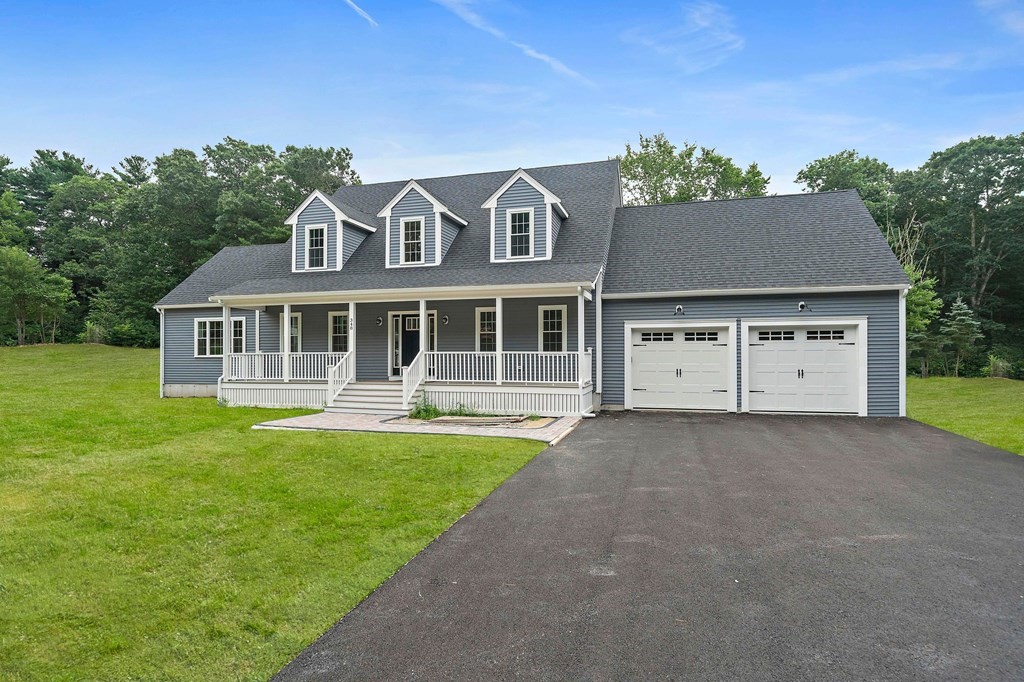 348 Center Street Hanover, MA 02339 - Photo 2 of 23 Gallery Image 2