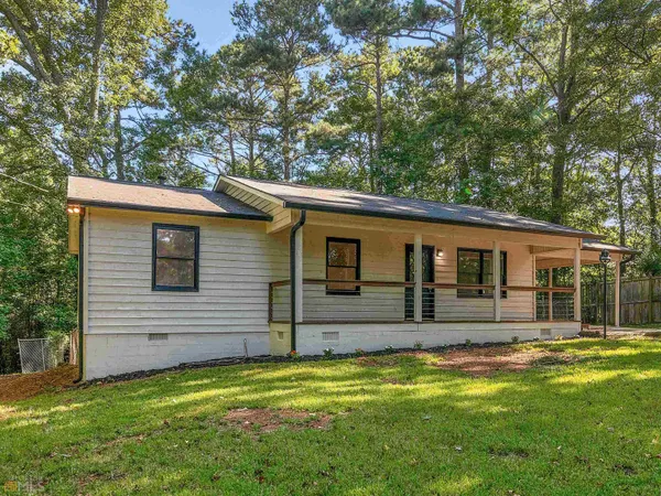 $1,700 | 1999 Hampton Locust Grove Road, Locust Grove, GA 30248