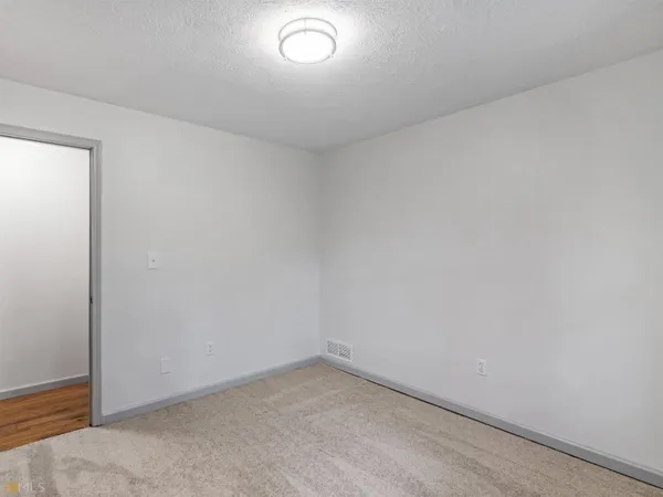 $1,700 | 1999 Hampton Locust Grove Road, Locust Grove, GA 30248