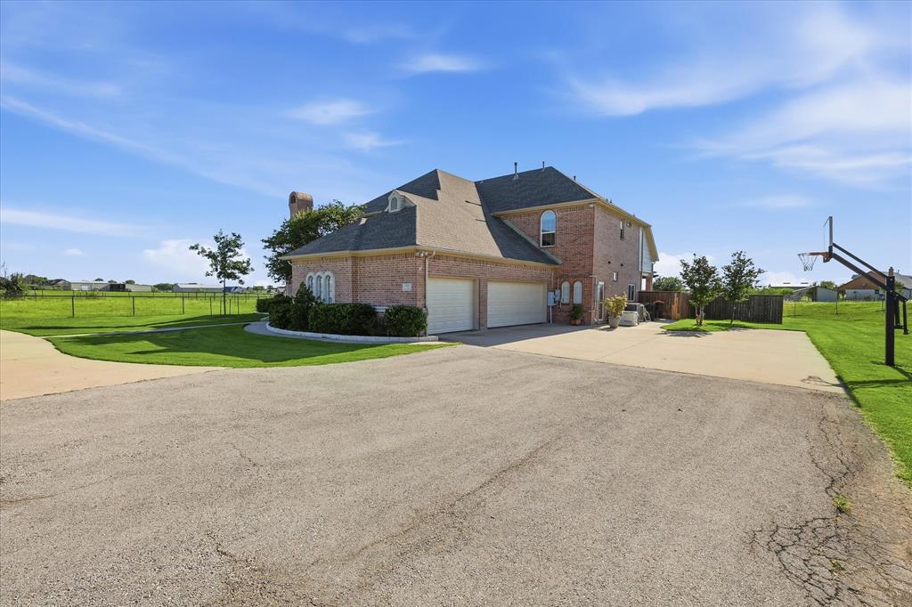 1613 Schober Road Northlake, TX 76226 - Photo 6 of 38