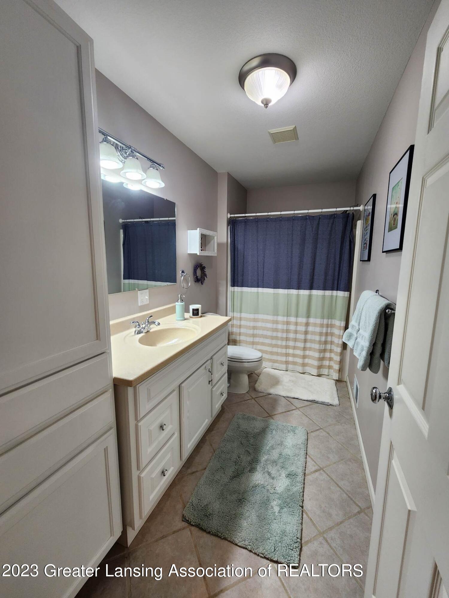 8382 Ridgeway Road Petoskey, MI 49770 - Photo 15 of 31 341490893_615162410631816_65410650337479