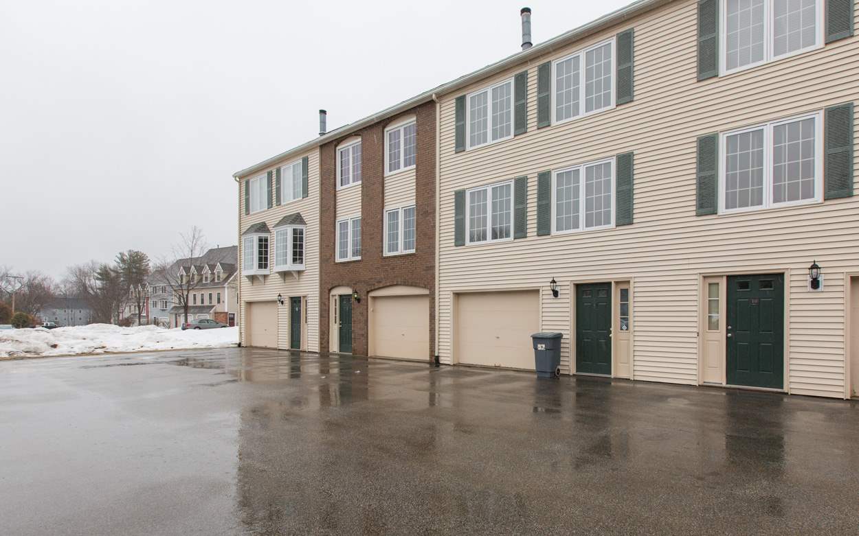 12 Perley Road, Unit 8 Derry, NH 03038 - Photo 1 of 35