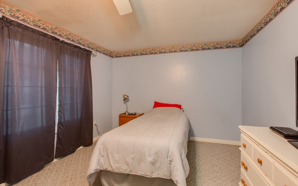 12 Perley Road, Unit 8 Derry, NH 03038 - Photo 30 of 35