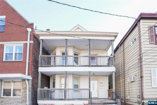 $2,450 | 104 Cambridge Avenue, Garfield, NJ 07026