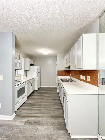 $1,650 | 7137 West Friendly Avenue, Unit D, Greensboro, NC 27410