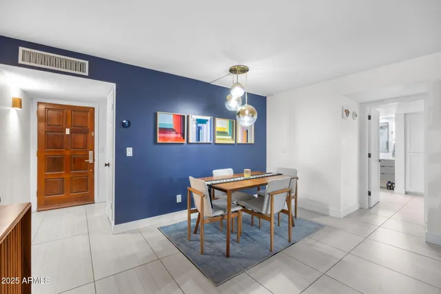 $259,999 | 5122 North 31st Way, Unit 213, Phoenix, AZ 85016