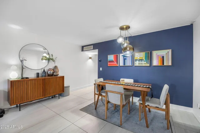 $259,999 | 5122 North 31st Way, Unit 213, Phoenix, AZ 85016