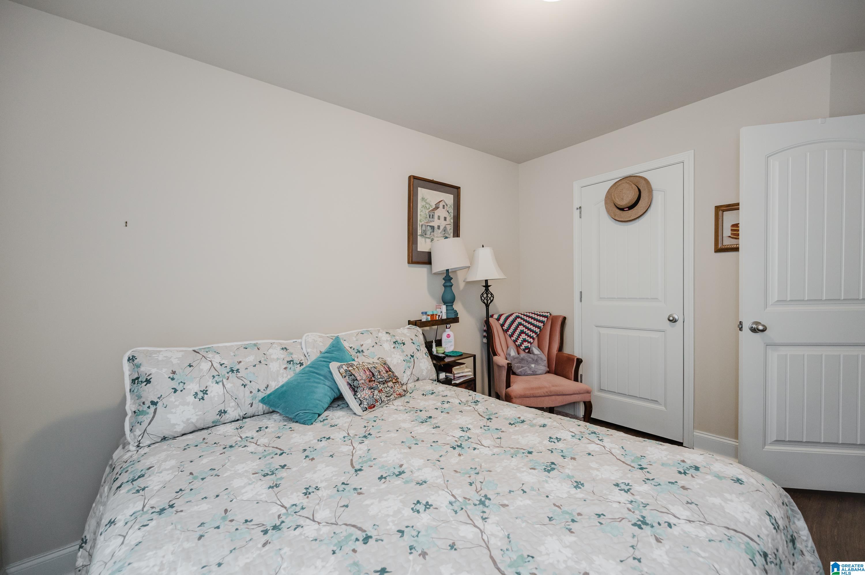 300 Vincent Street Alabaster, AL 35007 - Photo 23 of 34