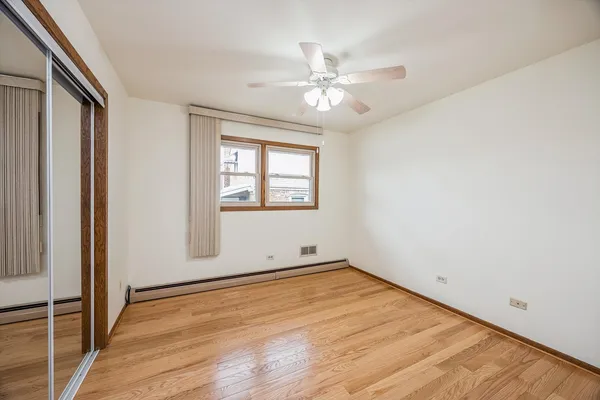 $499,900 | 4230 Prairie Avenue, Brookfield, IL 60513