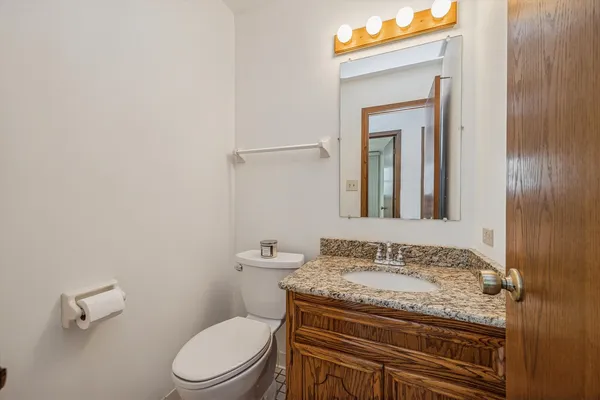 $499,900 | 4230 Prairie Avenue, Brookfield, IL 60513