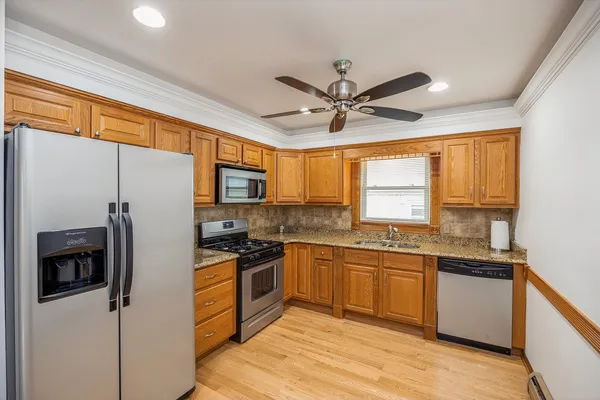 $499,900 | 4230 Prairie Avenue, Brookfield, IL 60513