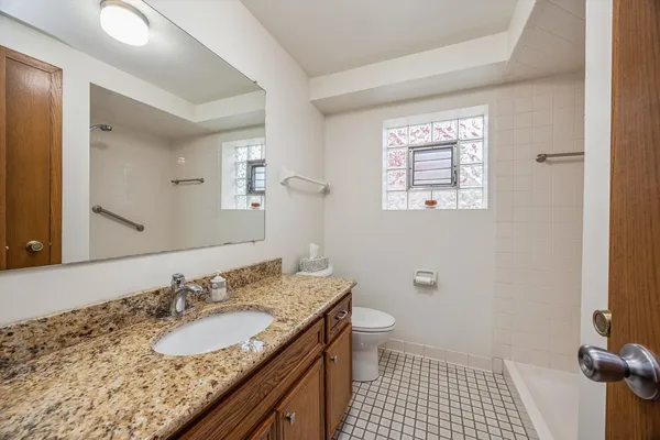 $499,900 | 4230 Prairie Avenue, Brookfield, IL 60513