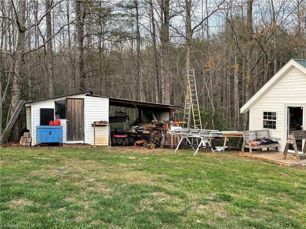 192 Beulah Church Road Mount Airy, NC 27030 - Photo 37 of 38 Gallery Image 37