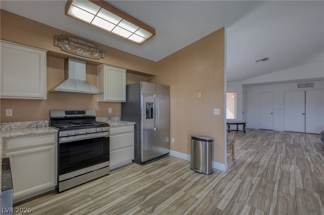 3048 South Soledad Drive Laughlin, NV 89029 - Photo 15 of 29