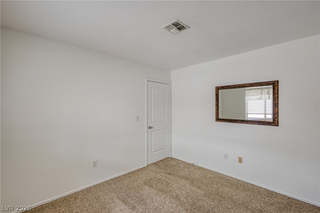 3048 South Soledad Drive Laughlin, NV 89029 - Photo 27 of 29 Guest bedroom