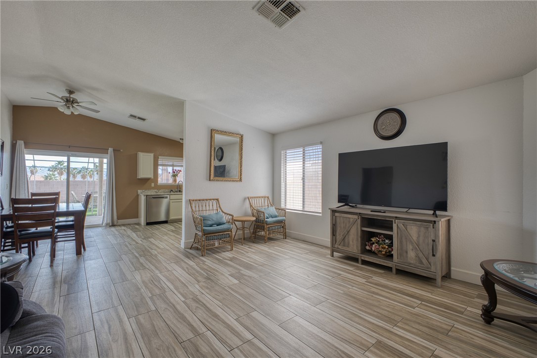 3048 South Soledad Drive Laughlin, NV 89029 - Photo 10 of 29