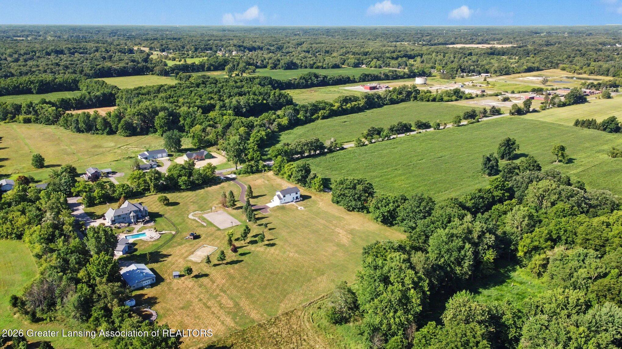 5732 McCue Road Holt, MI 48842 - Photo 40 of 40 040_file_1950