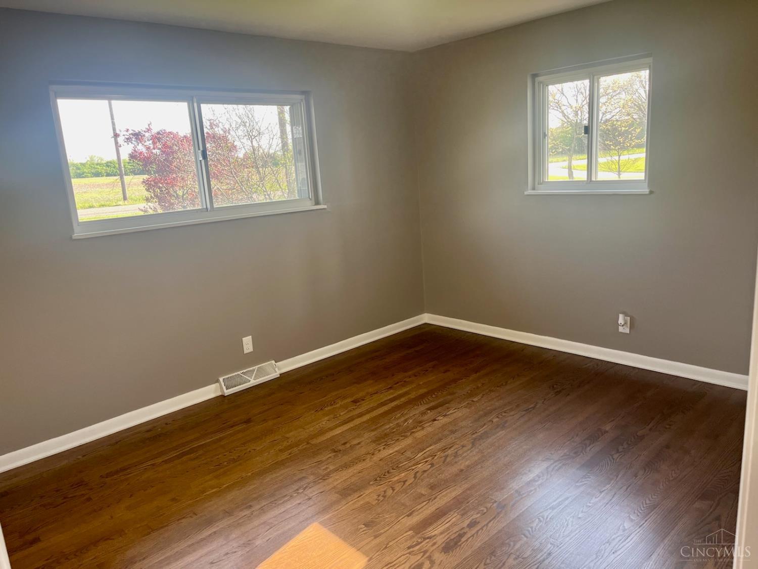 856 North Garver Road Monroe, OH 45044 - Photo 11 of 15 Gallery Image 11