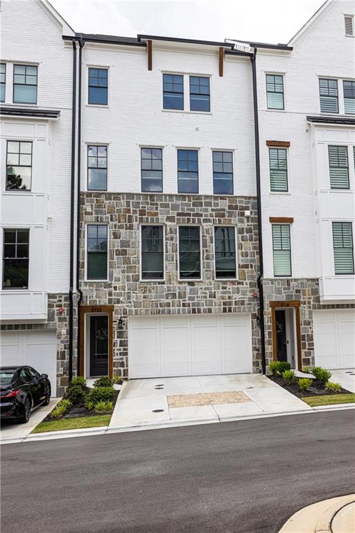 2722 Thornewilde Way Atlanta, GA 30339 - Photo 2 of 86