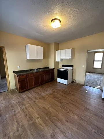 $48,900 | 5304 Pryor Avenue, St. Joseph, MO 64504